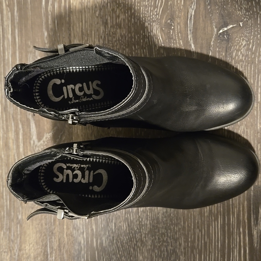 Circus Black Ankle Boots - Picture 2 of 8